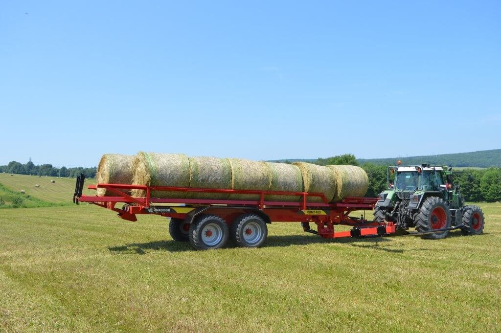 Anderson RBM1400 Round bales