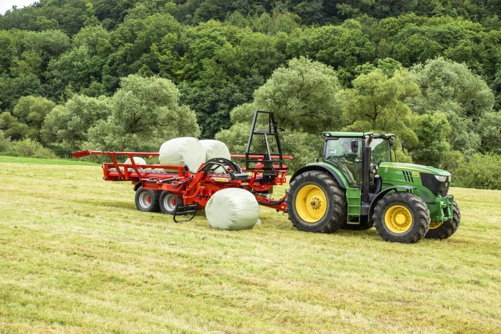 Anderson RBMPRO1400 Round bales