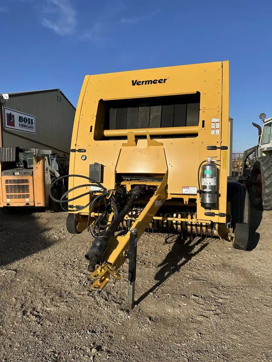 Vermeer 605N Select