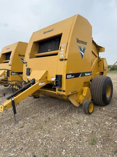 2022 Vermeer 605N