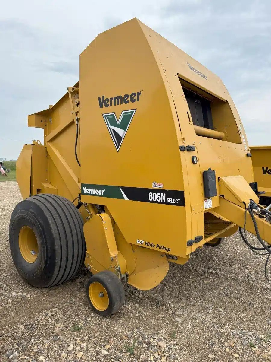 2022 Vermeer 605N
