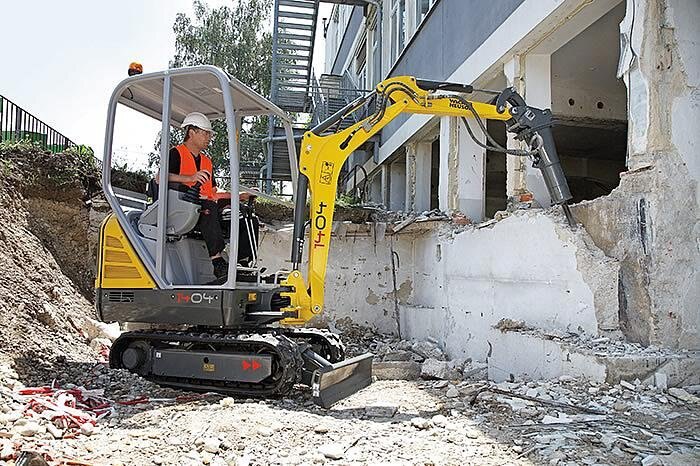 Wacker Neuson NE22 Breaker