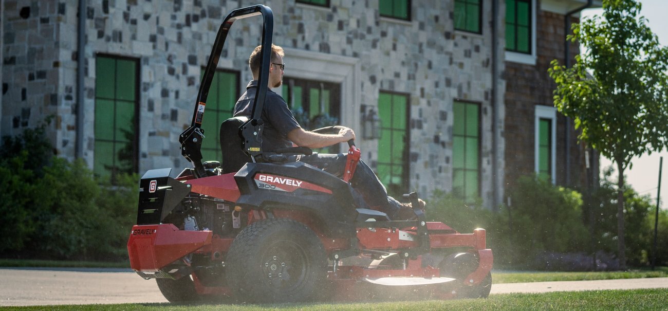 Gravely PRO TURN 348 KAWASAKI FX801