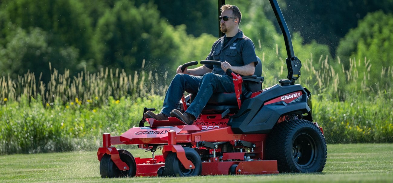 Gravely PRO TURN 348 KAWASAKI FX801