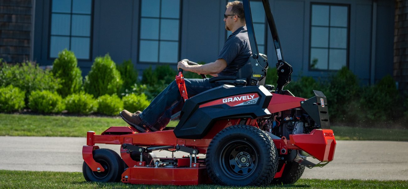 Gravely PRO TURN 348 KAWASAKI FX801