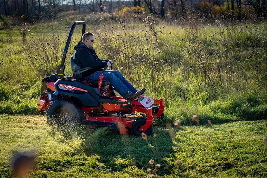 Gravely PRO TURN MACH ONE KAWASAKI FX1000 EFI