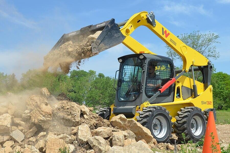 Wacker Neuson Skid Steer Loaders SW32