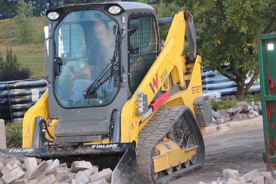 Wacker Neuson Track Loader ST27