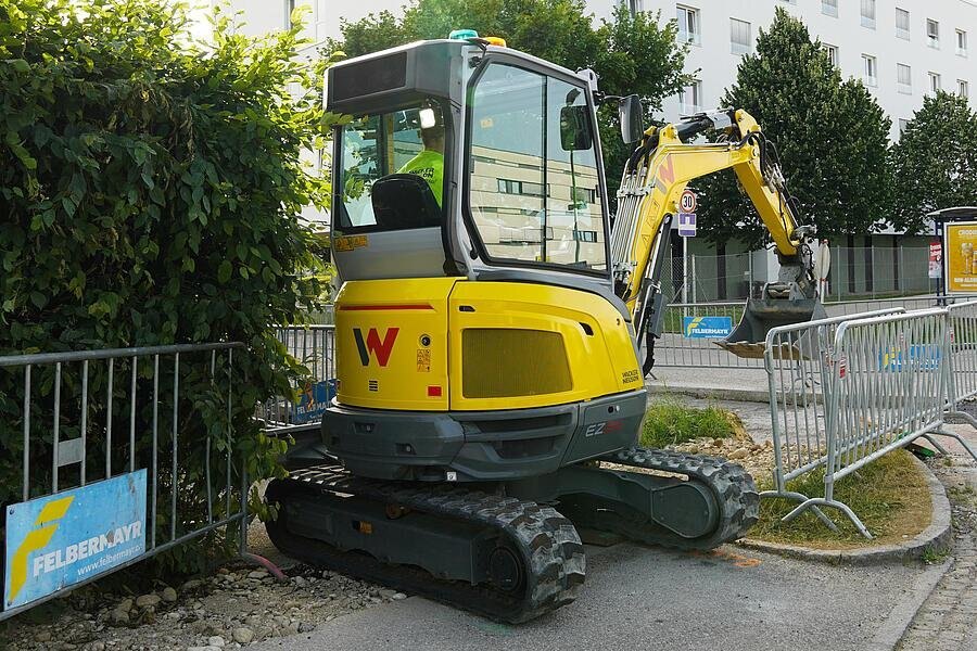 Wacker Neuson Tracked Zero Tail Excavator EZ26