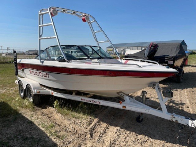 1998 MASTERCRAFT PROSTAR 205