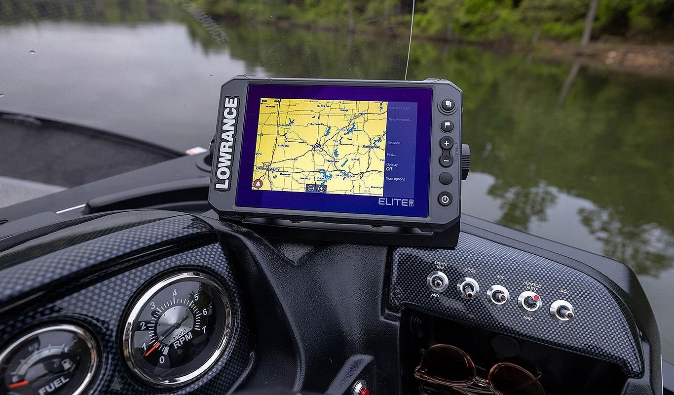 2026 Lowe Boats FM 1675 SC Metallic Black