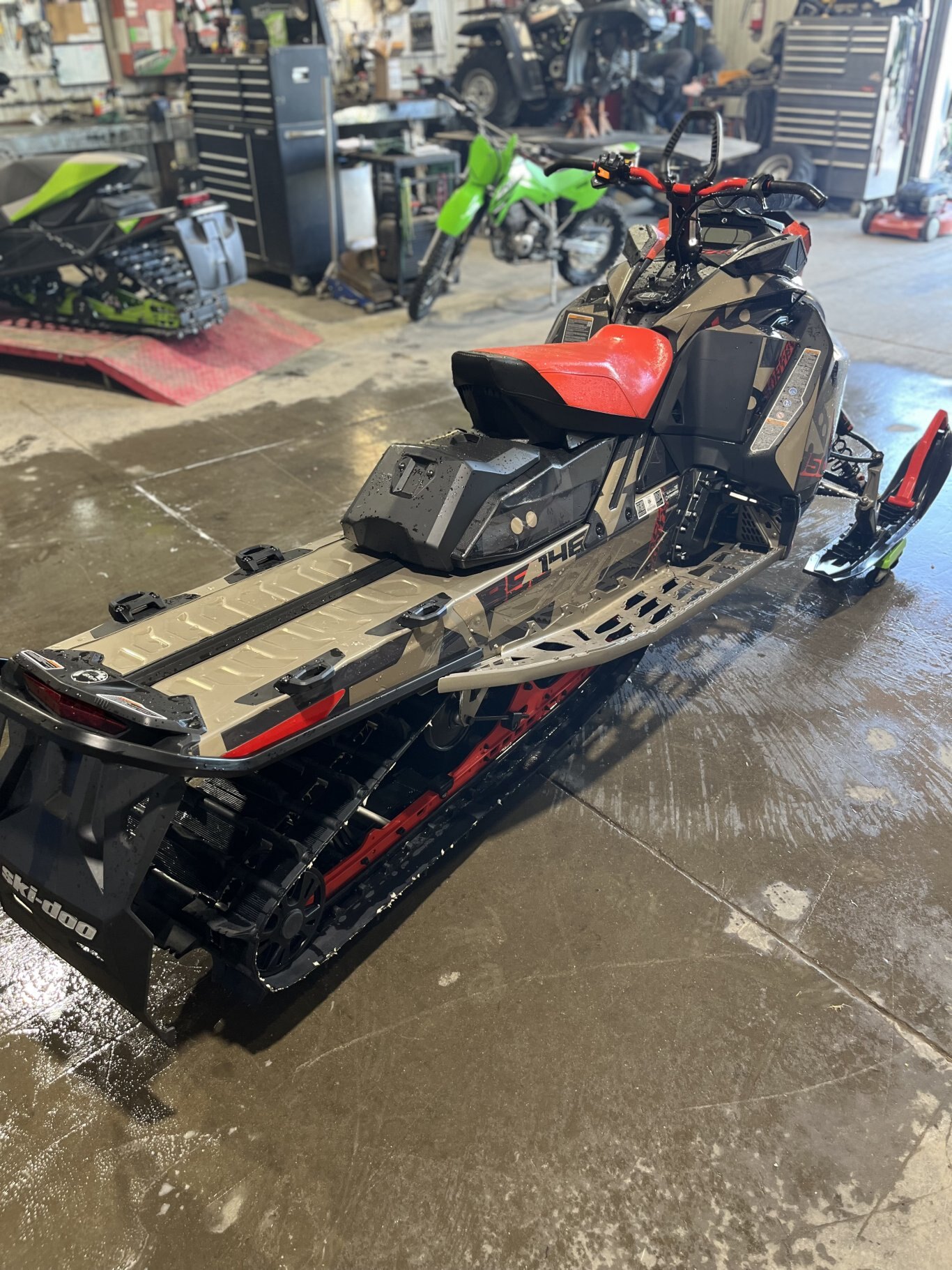 2022 Backcountry XRS 850 146