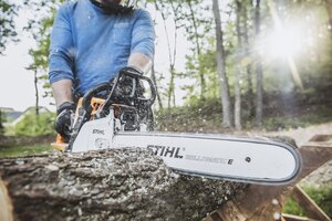 STIHL MS 250 CHAIN SAW 18 11232000868