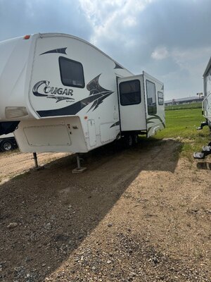 2006 KEYSTONE COUGAR ON CONSIGNMENT!