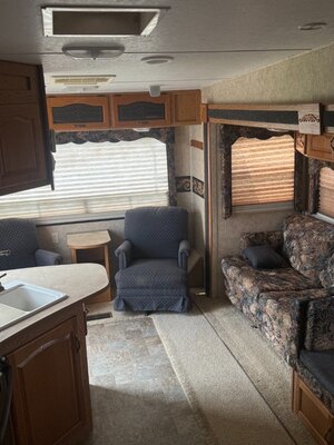 2006 KEYSTONE COUGAR ON CONSIGNMENT!