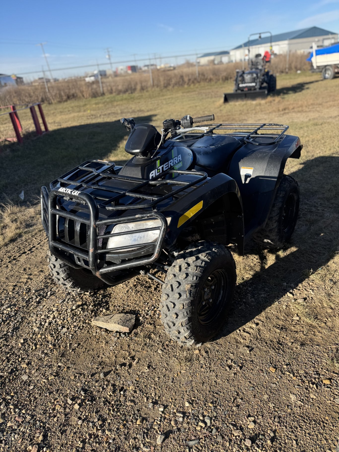 2017 ARCTIC CAT ALTERRA 700 W/ LOW HOURS