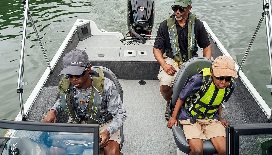 2026 Lowe Boats FM 1775 WT Metallic Silver