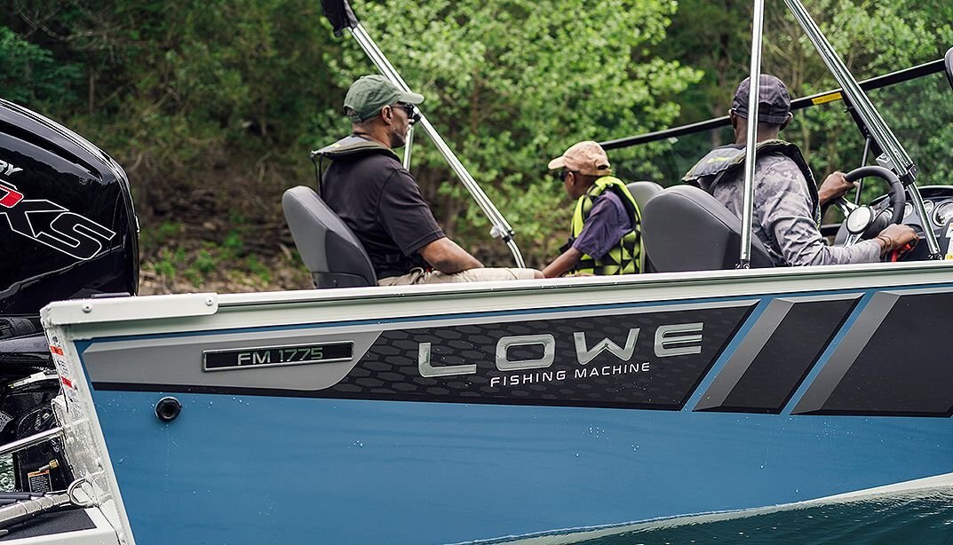 2026 Lowe Boats FM 1775 WT Metallic Blue
