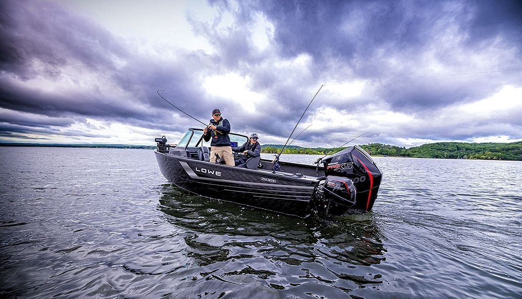 2026 Lowe Boats FM 1875 Bright White