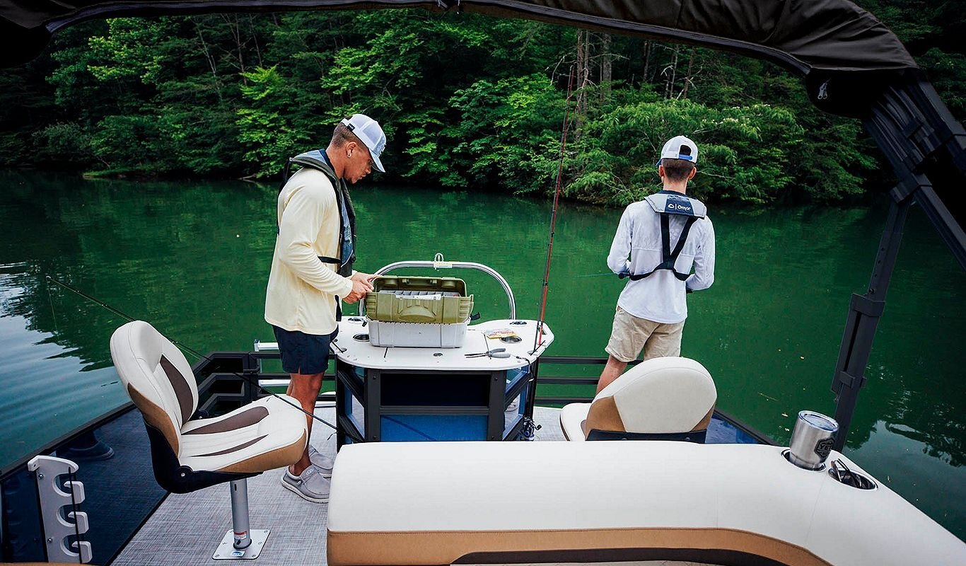 2026 Lowe Boats SF 214 Caribou Metallic Fence