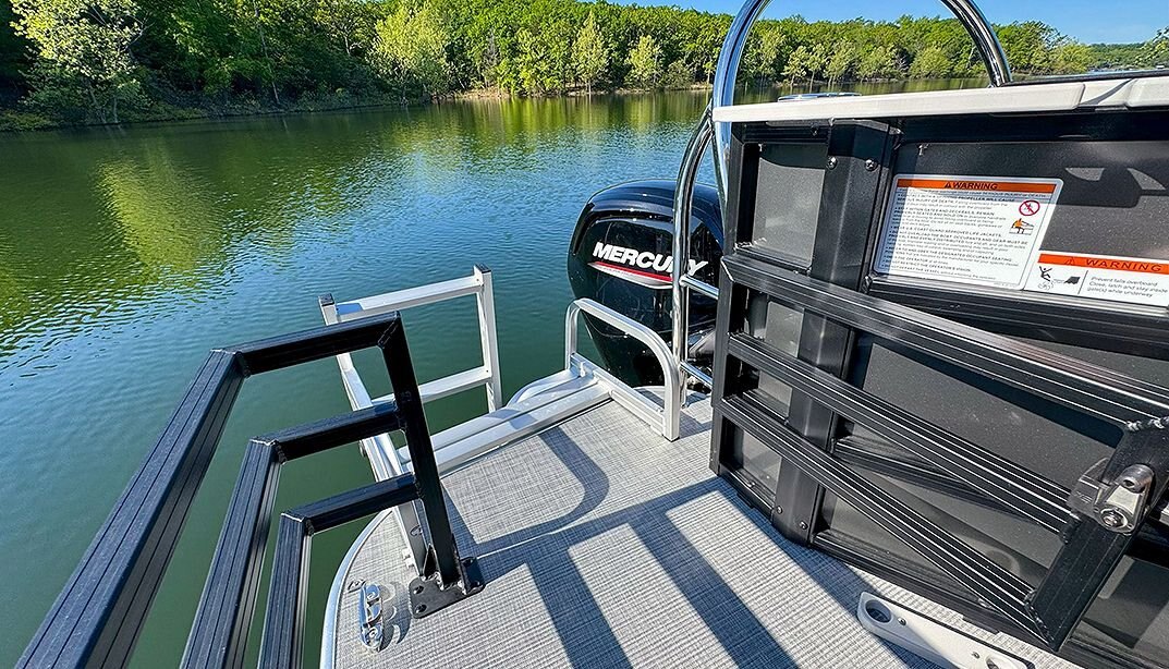 2026 Lowe Boats LF 214 Black Metallic Graphic