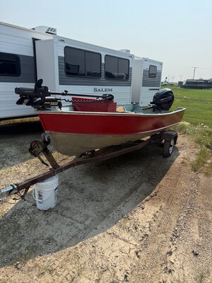 FISHING BOAT WITH 2023 MERCURY 25HP NO HOURS ON MOTOR