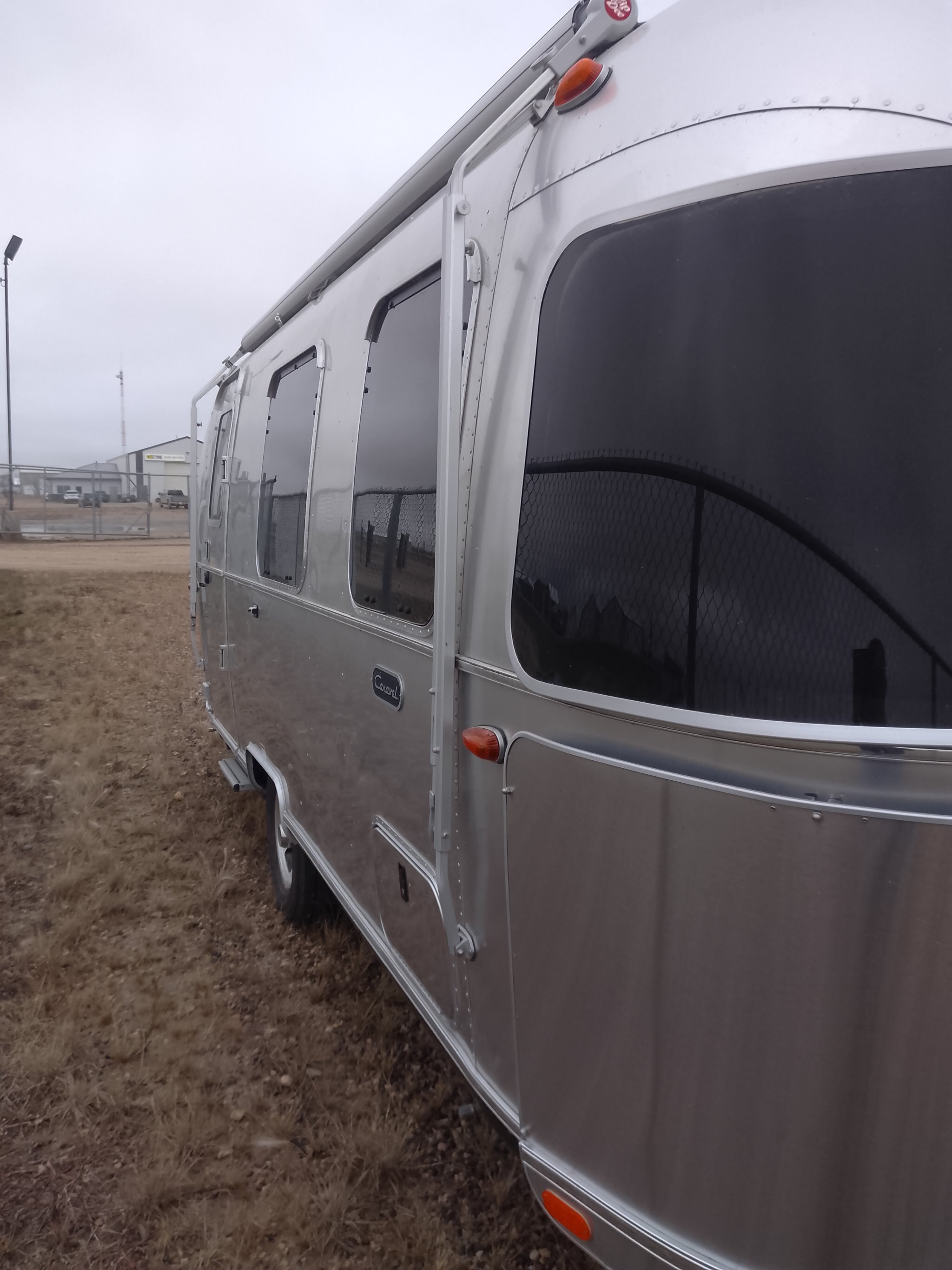 2022 AIRSTREAM CARAVEL 22FB