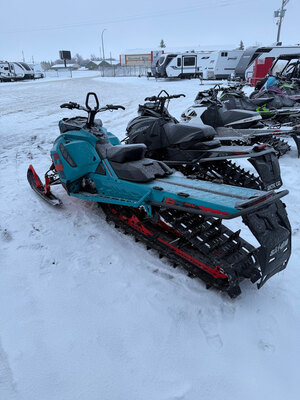 2019 SKIDOO FREERIDE 850