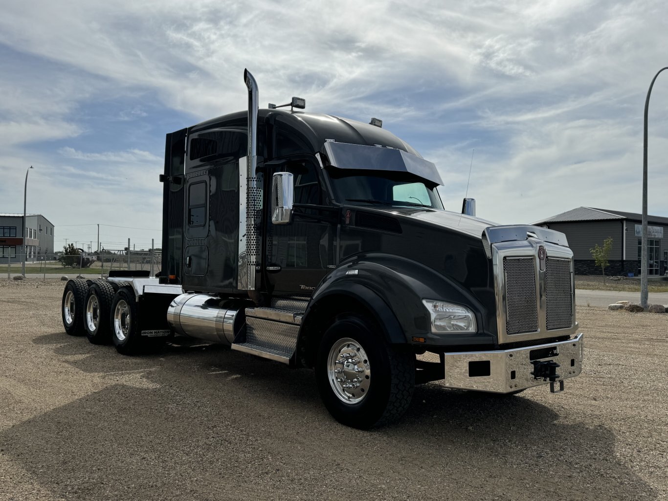 2020 Kenworth T880 Tri Drive