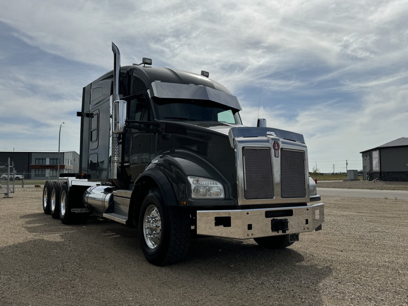 2020 Kenworth T880 Tri Drive