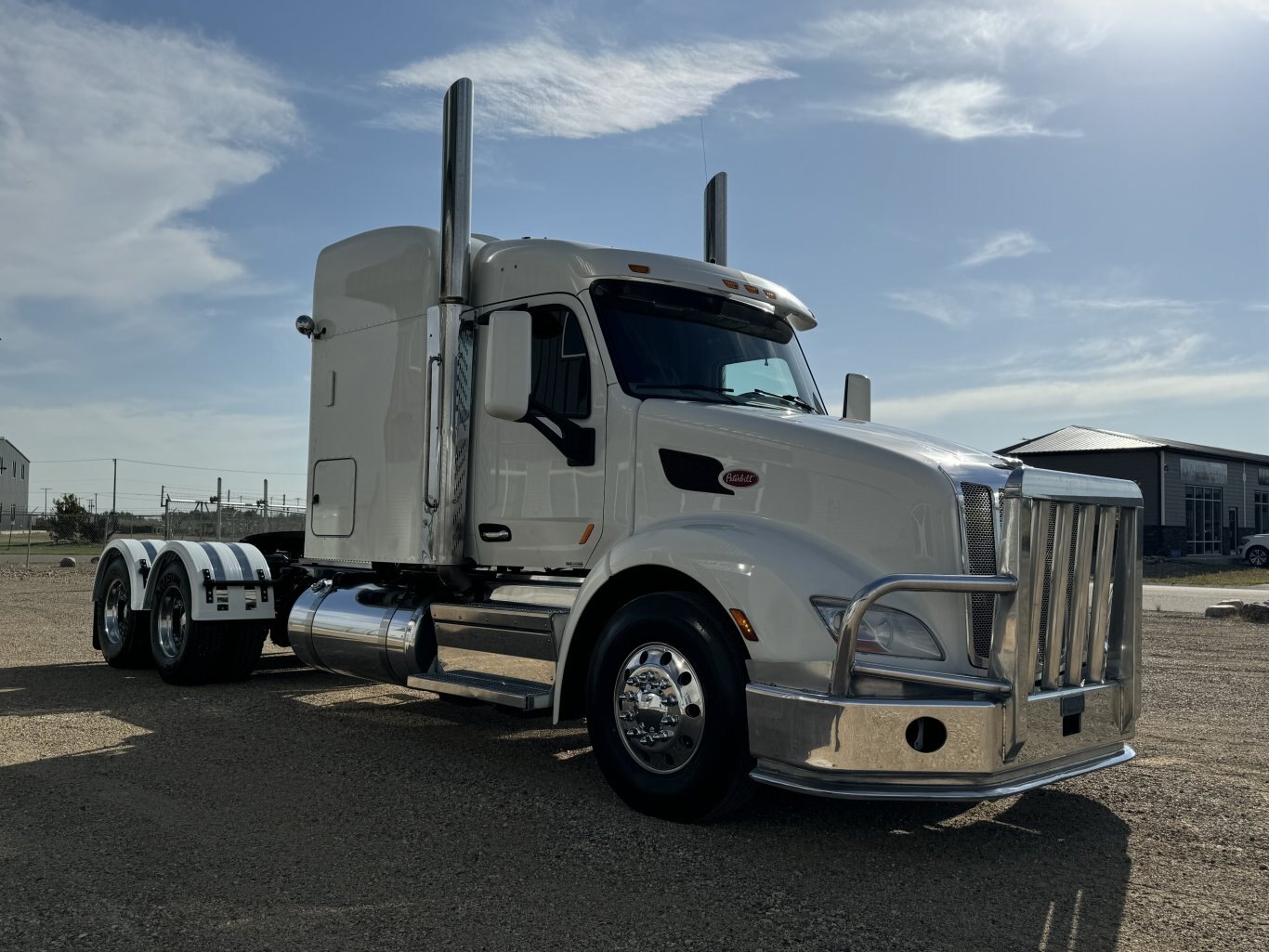 2020 Peterbilt 579 *Warranty Remaining*