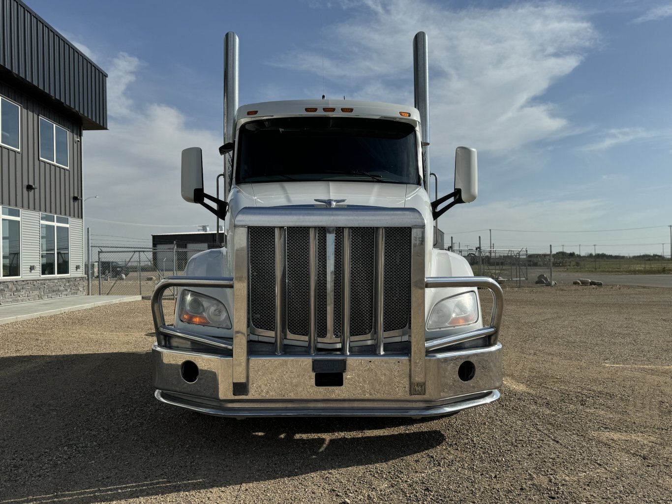 2020 Peterbilt 579 *Warranty Remaining*