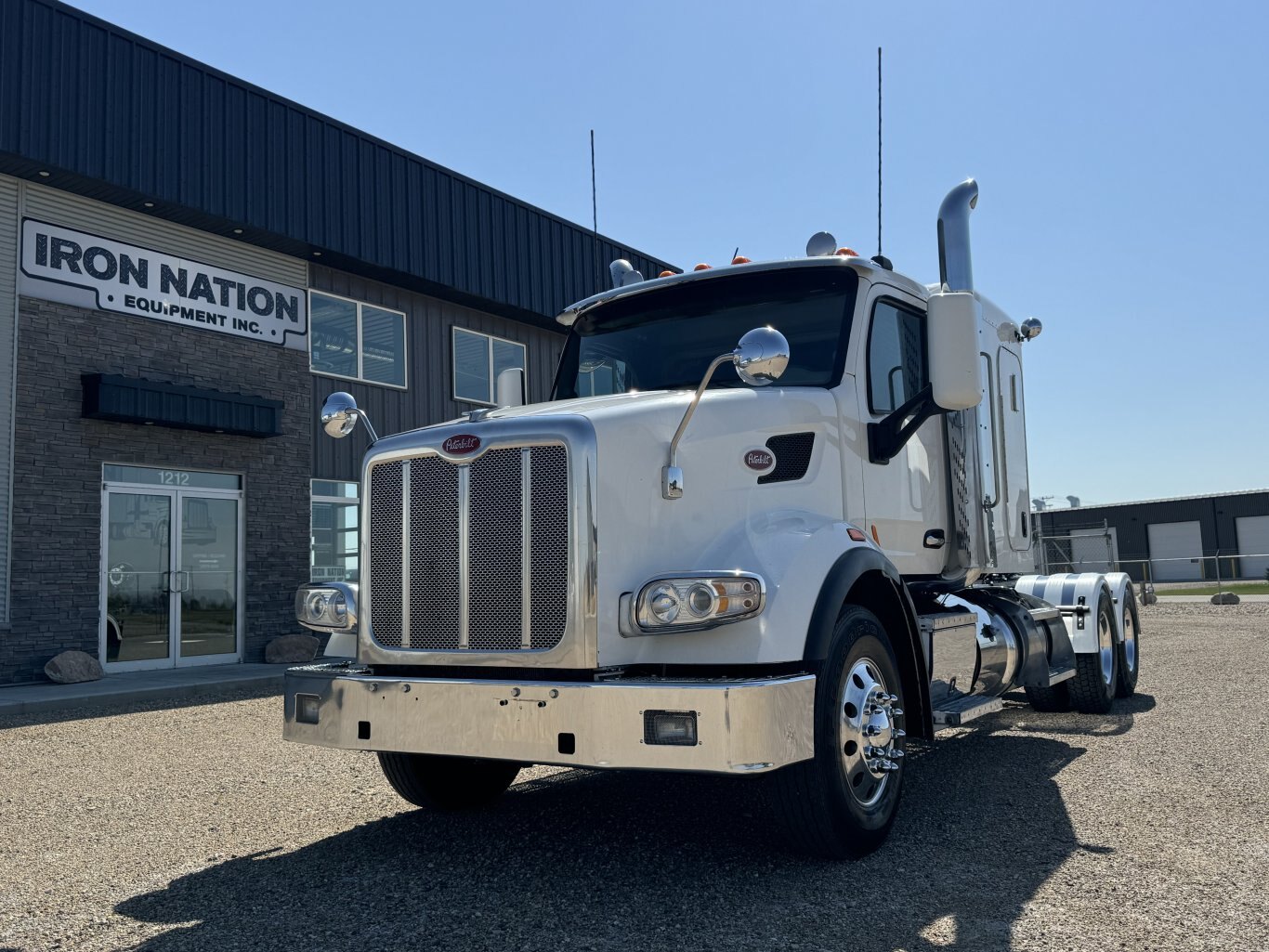 2020 Peterbilt 567 **Fresh Rebuilt Engine Cummins Power**