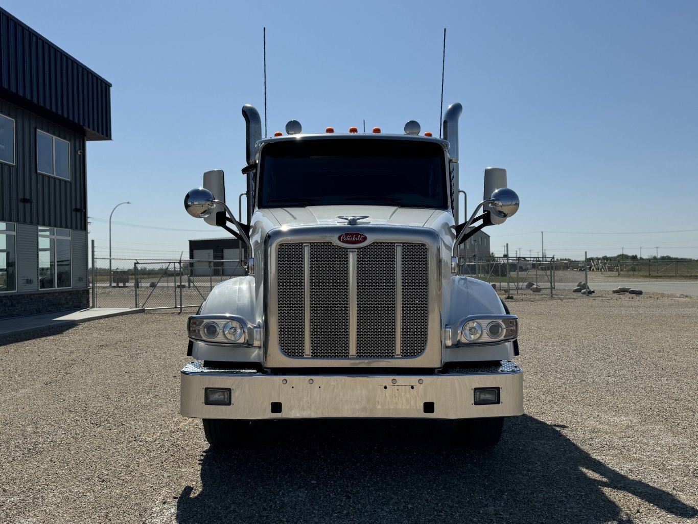 2020 Peterbilt 567 **Fresh Rebuilt Engine Cummins Power**