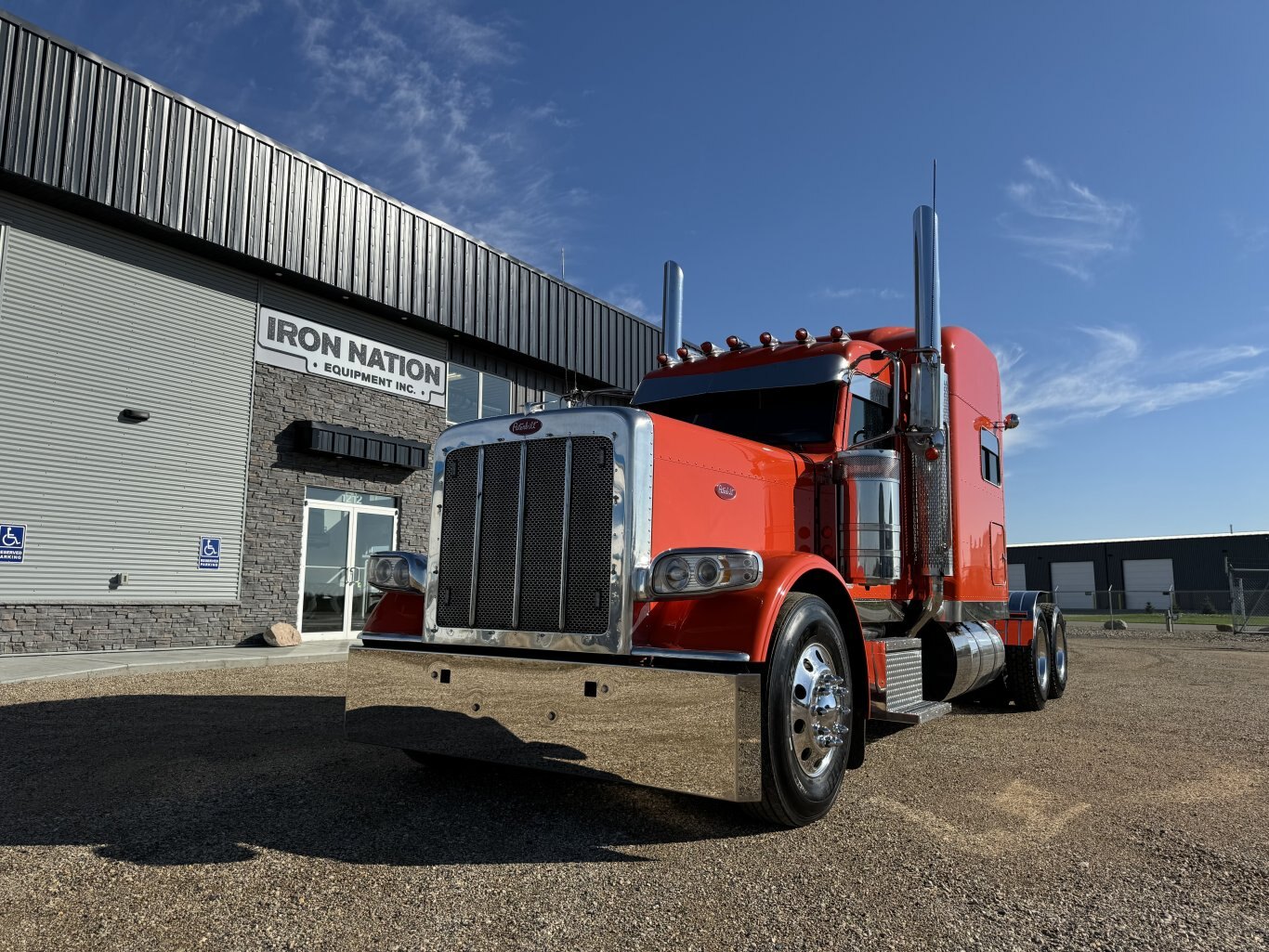 2023 Peterbilt 389L **Lots Of Warranty Remaining**