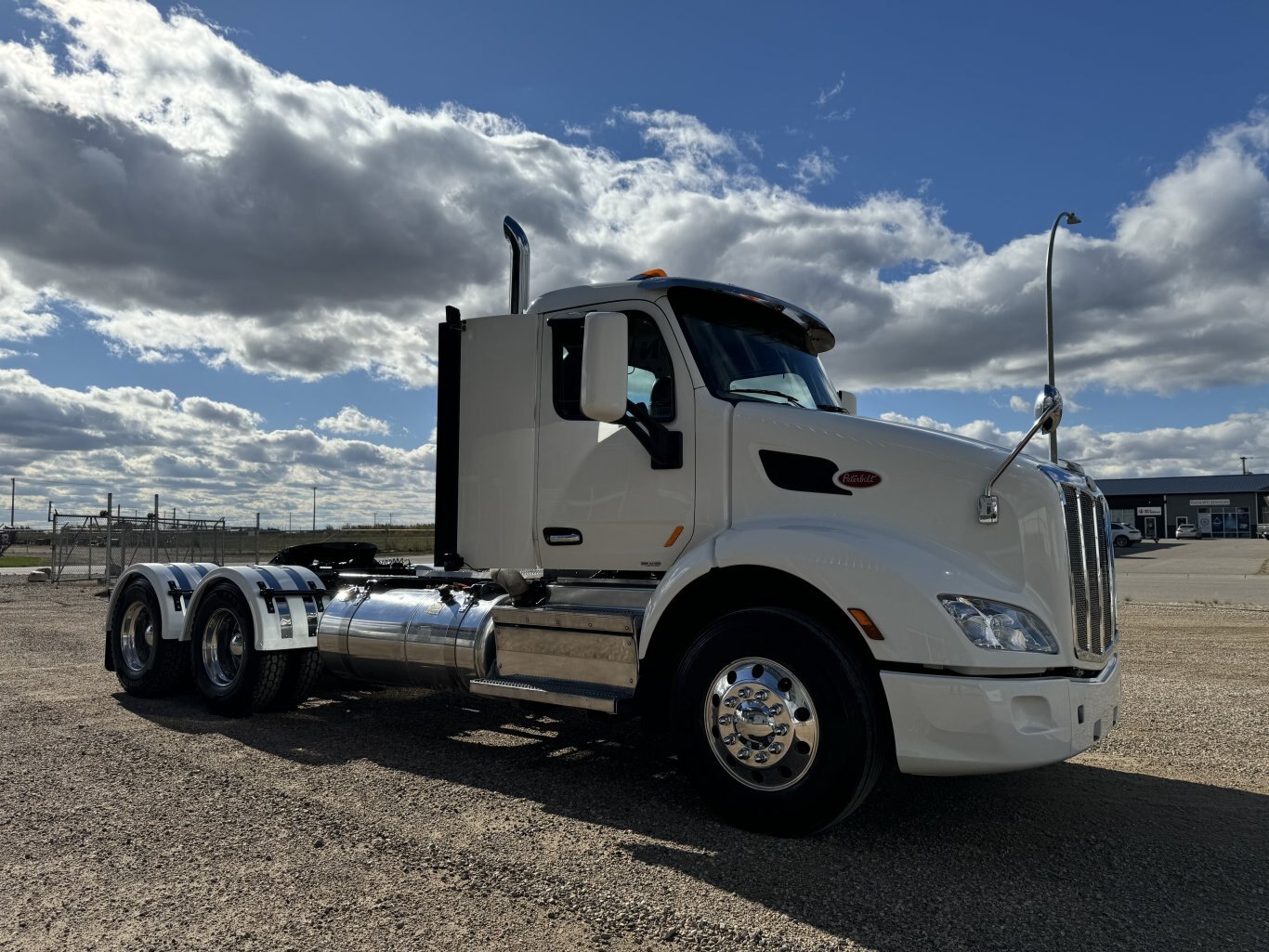 2019 Peterbilt 579 **OEM Warranty Remaining Heavy Spec**