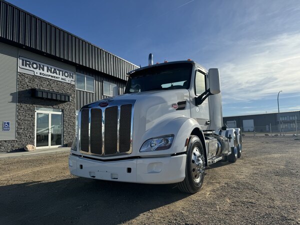 2018 Peterbilt 579 **Cummins Heavy Spec With Engine Work**