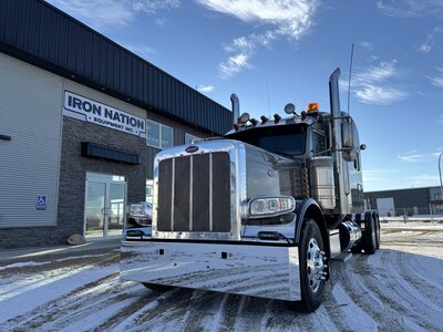 2020 Peterbilt 389 **Rebuilt Engine & Cummins Warranty**