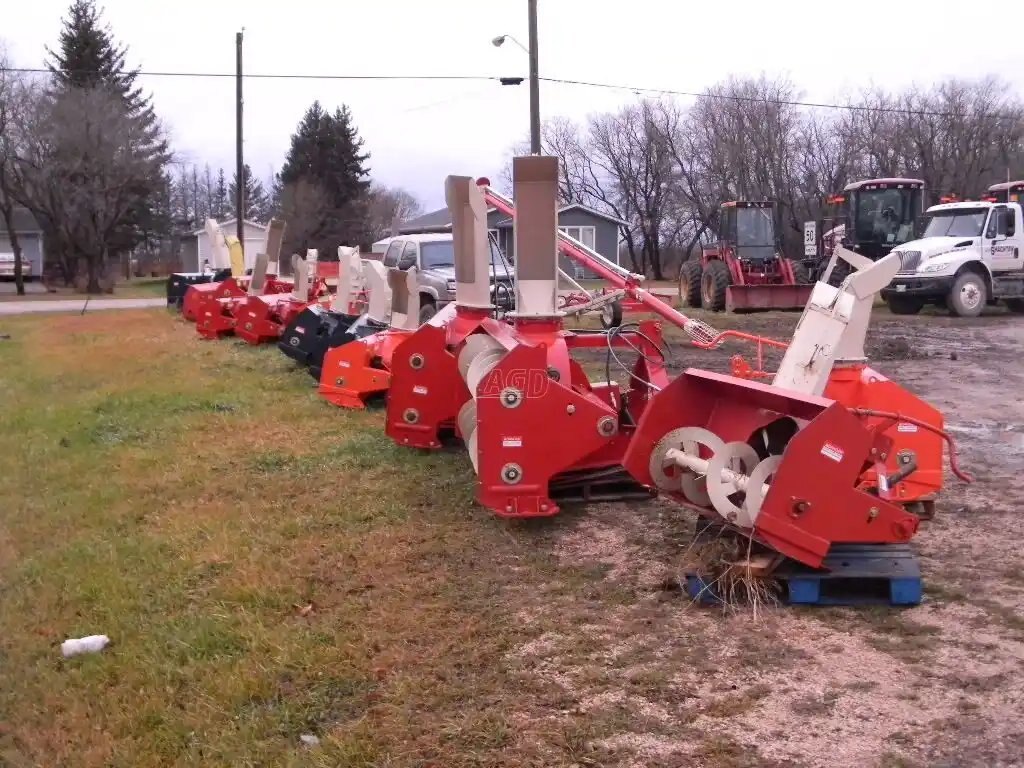  Farm King Snowblowers