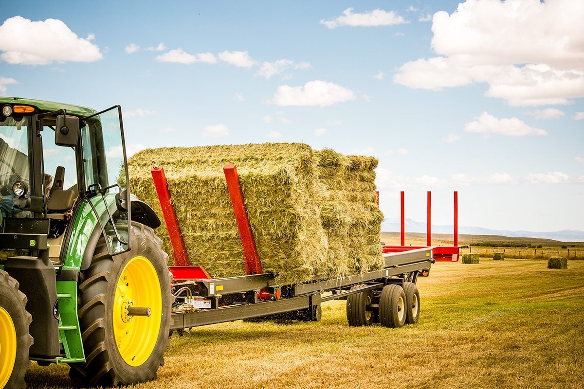 Farm king SQUARE BALE CARRIER Model 4480 XD