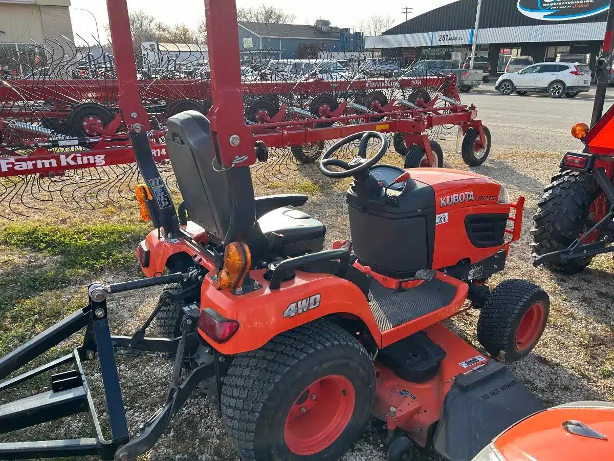 2014 Kubota BX2370 1