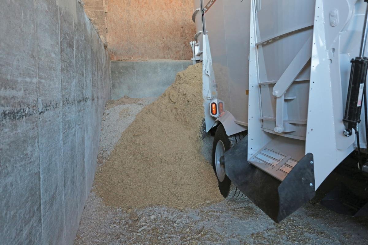 Kuhn VTC 2120 TRAILER (FRONT|SIDE)