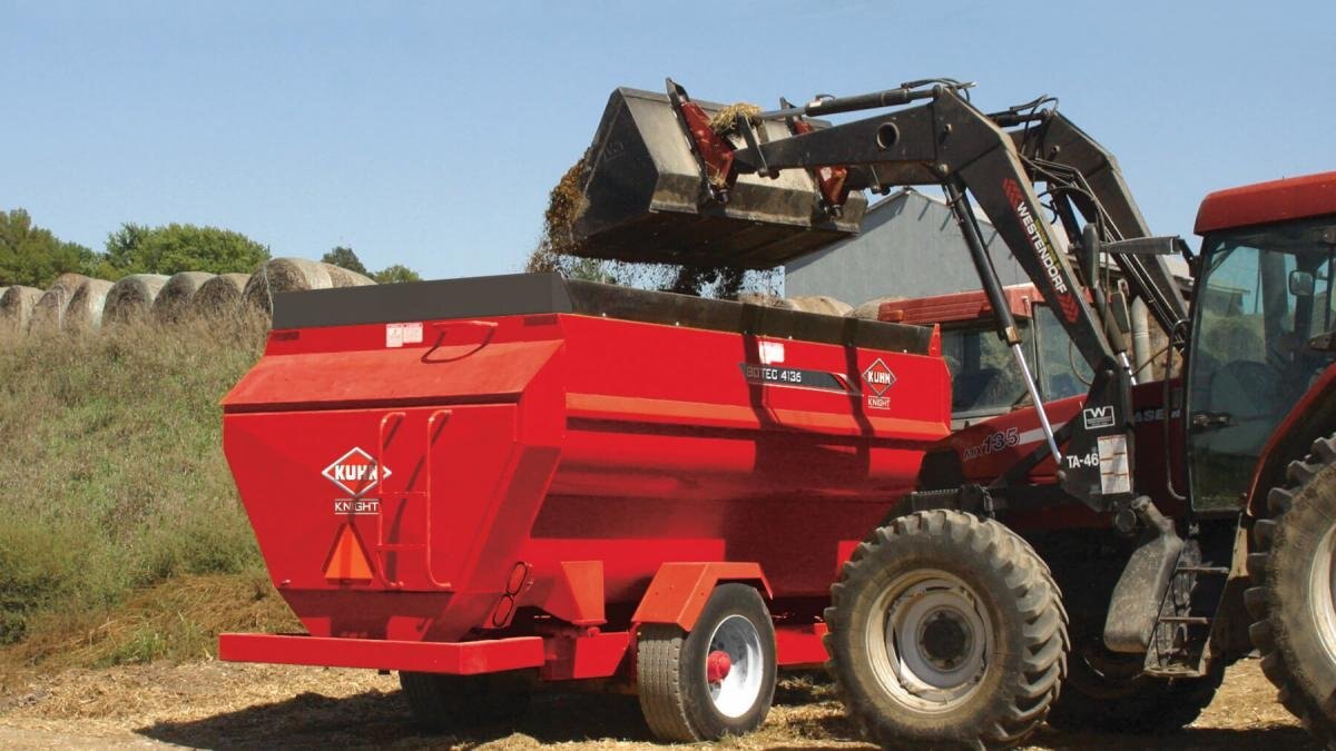 Kuhn 4136 STATIONARY