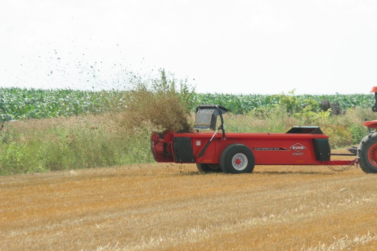 Kuhn 1230 TRAILER