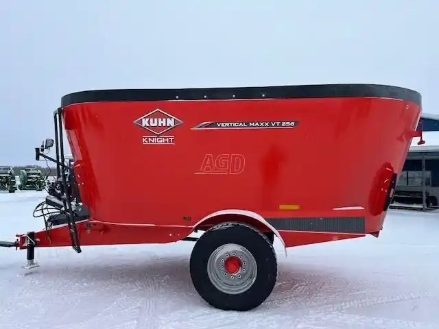 Kuhn Knight VT 256