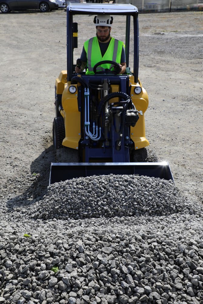 Vermeer ATX530 COMPACT ARTICULATED LOADERS