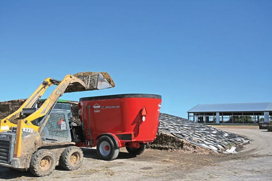Kuhn VT 256 TRAILER (FRONT|SIDE)
