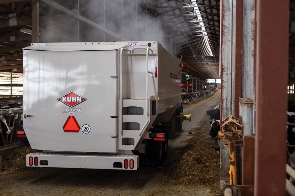 Kuhn RC 3120 TRAILER