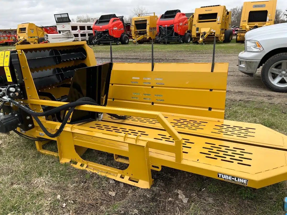 2023 Tube Line BALE BOSS 1 3820HF