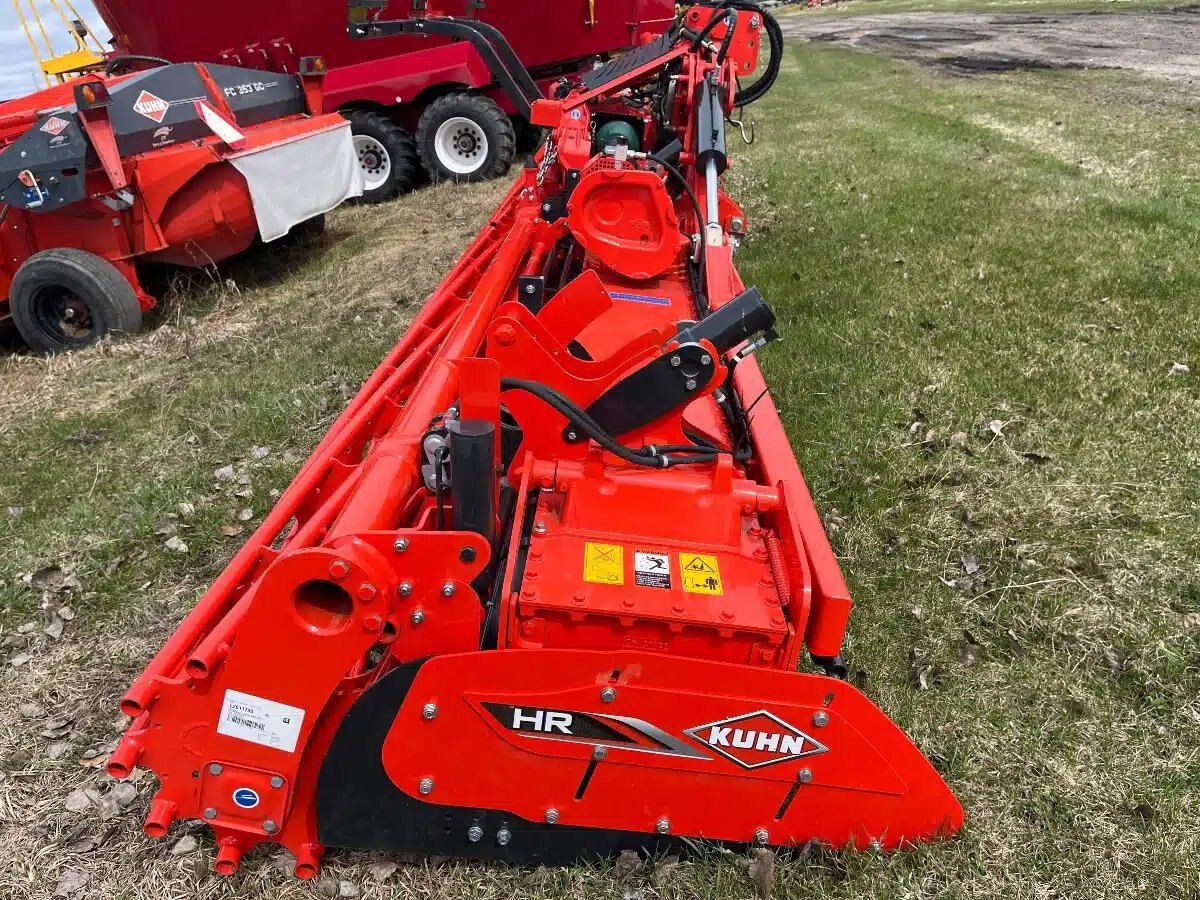 2024 Kuhn HR8040R